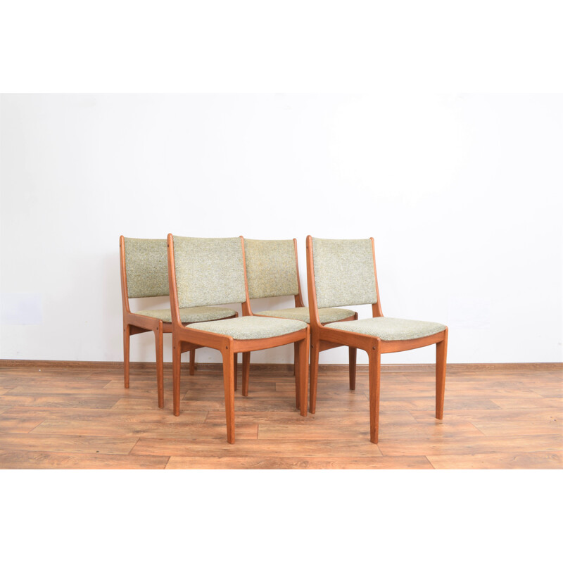 Conjunto de 4 cadeiras de teca dinamarquesas vintage por Johannes Andersen, 1960