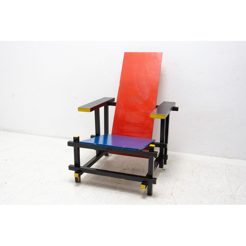 Vintage Bauhaus wooden armchair by Entwurf Gerrit Rietveld, 1970s