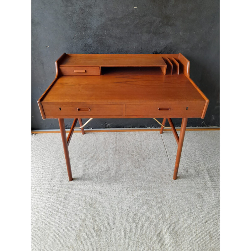 Vintage desk with drawers "56" by A.W Iversen for Vinde Mobelfabrik, Denmark 1960
