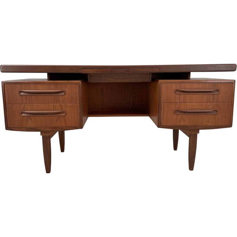 Vintage g-plan desk by V.Wilkins, 1960