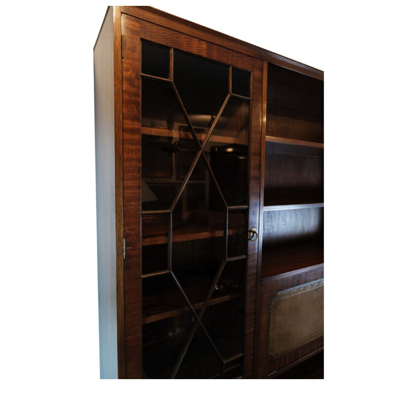 Vintage display cabinet in mahogany, 1930s