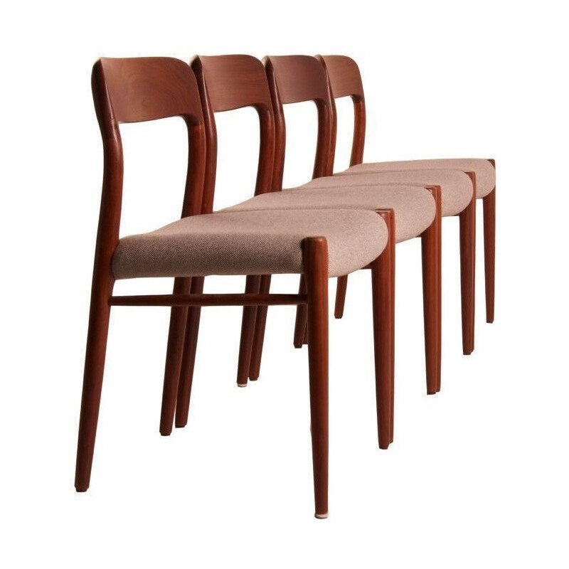 Set of 4 JL Moller dining chairs in teak and beige fabric, Niels MOLLER - 1950s