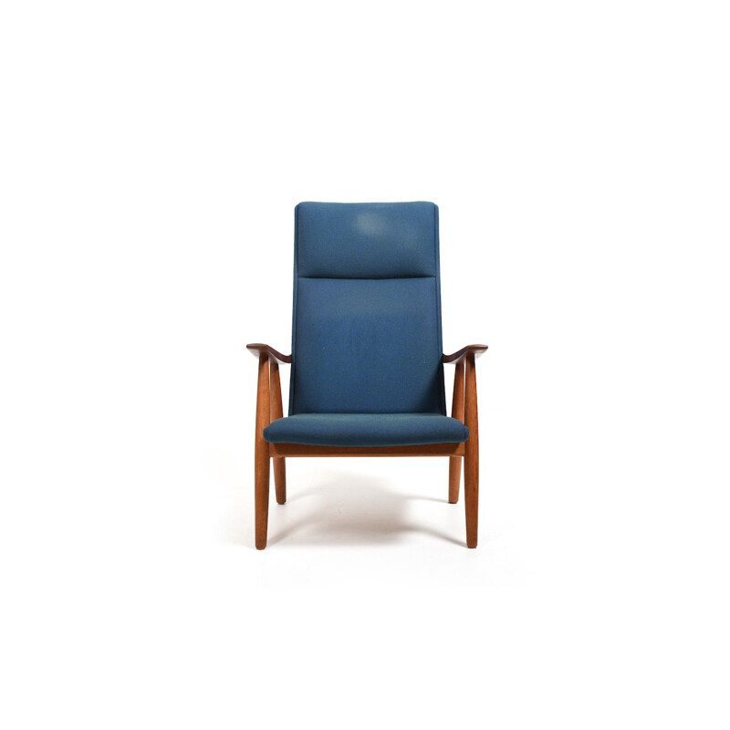 Vintage Ge-260 high back armchair in oakwood by Hans J. Wegner for Getama, Denmark 1950s