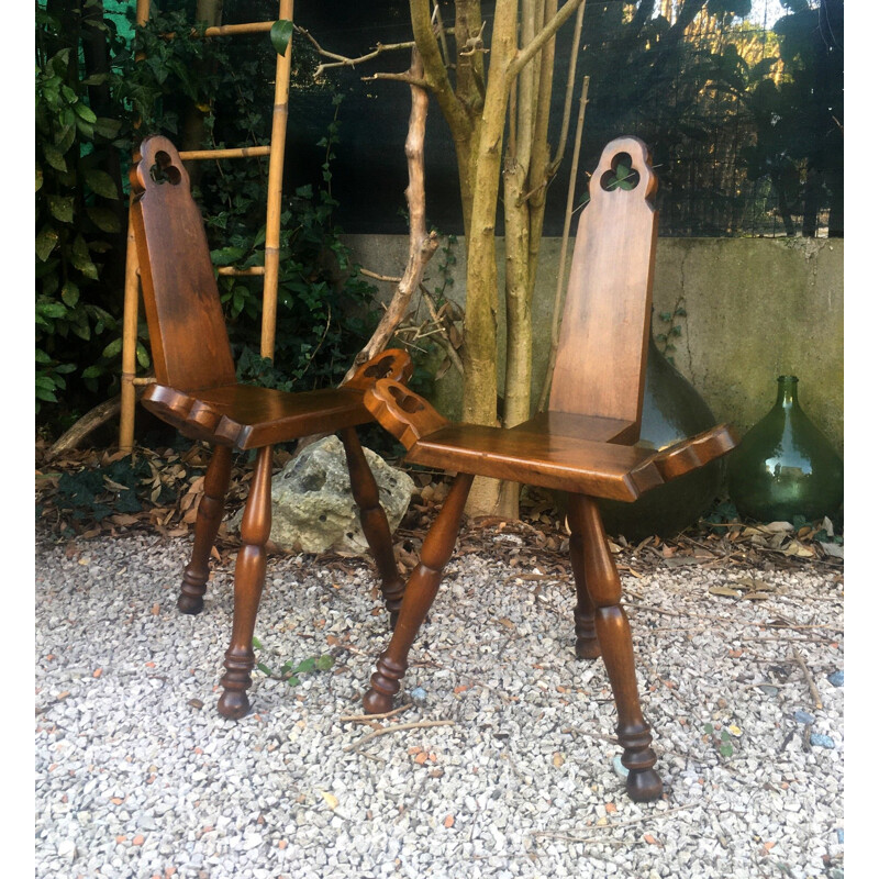 Pair of vintage tripod chairs in solid wood, 1970