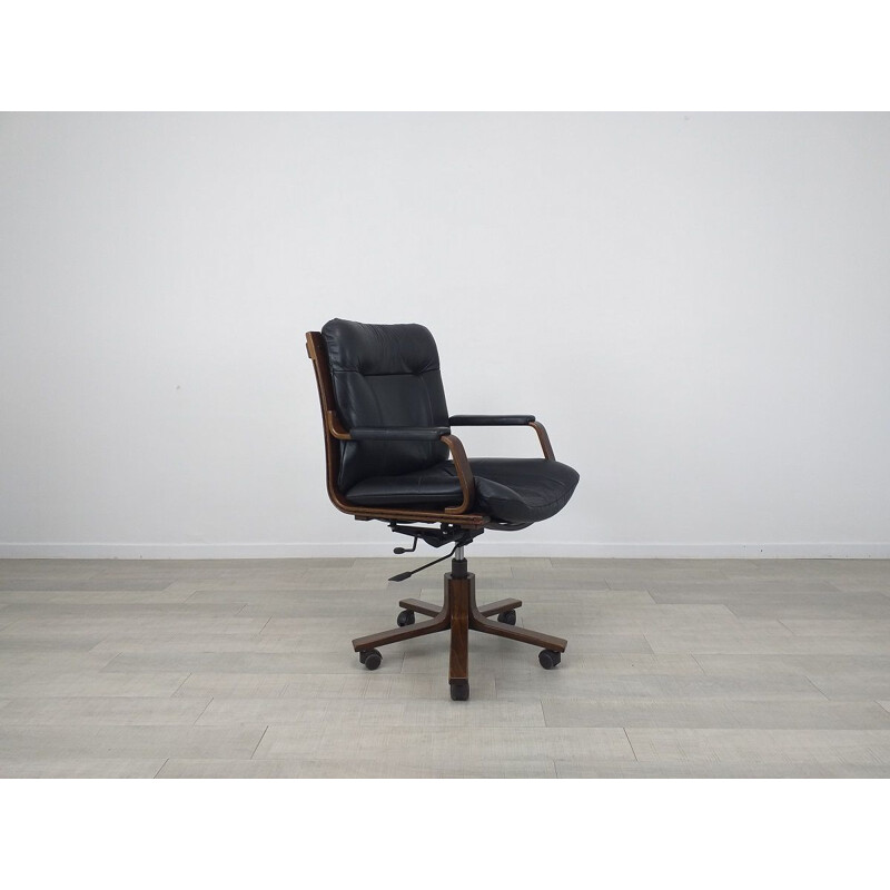 Fauteuil de bureau scandinave vintage en cuir et bois, 1970