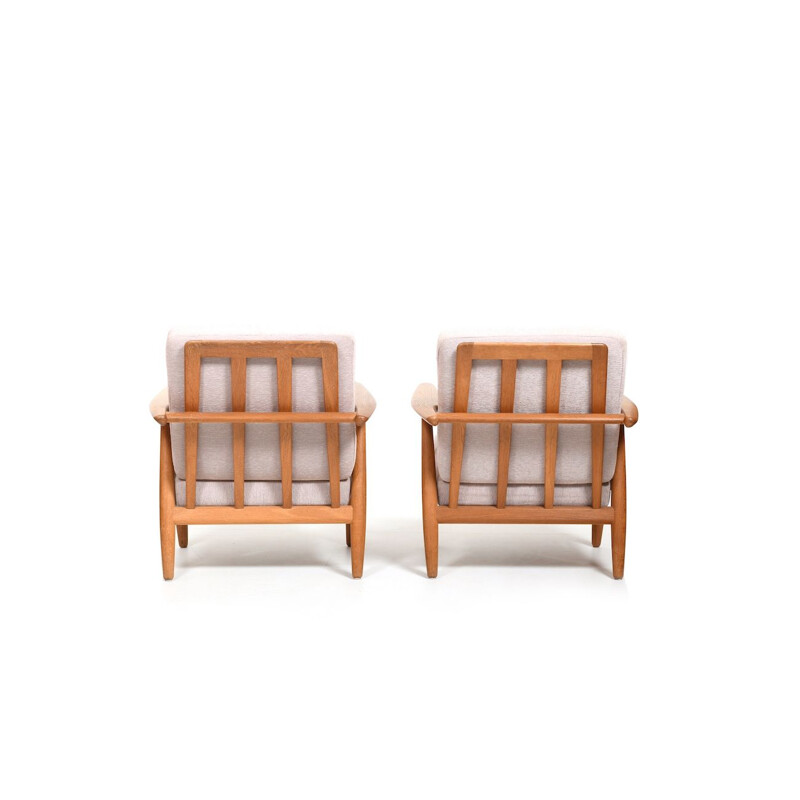 Pair of vintage cigar armchairs by Hans Wegner for Getama, Denmark 1950s