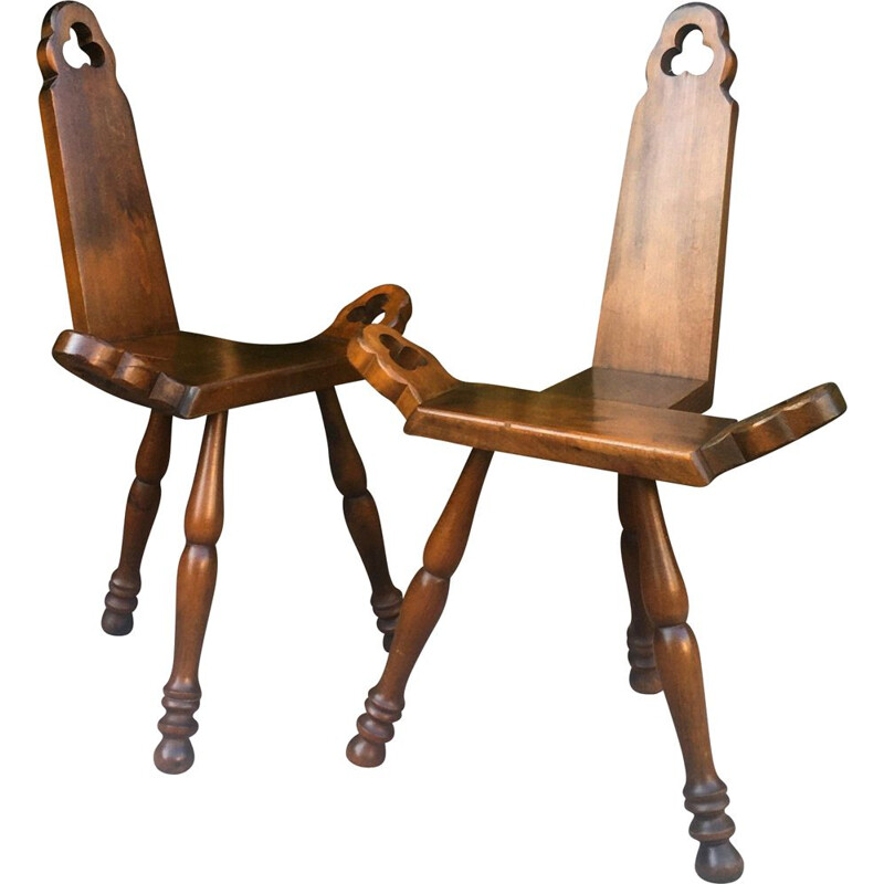 Paar vintage massief houten driepoot stoelen, 1970