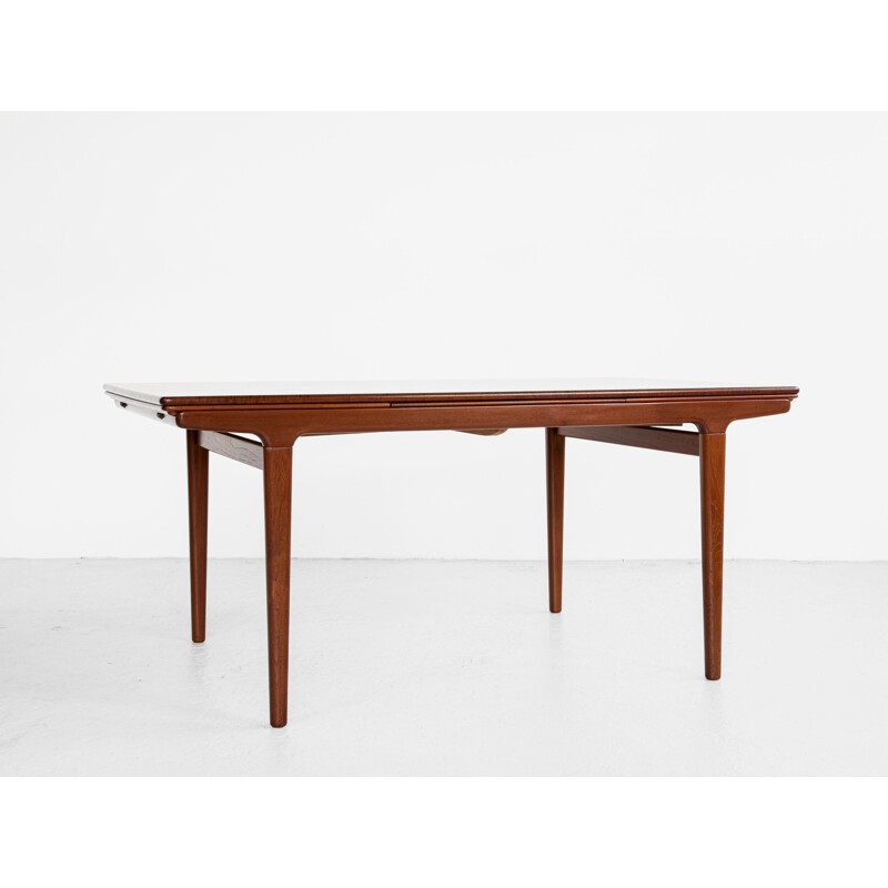 Mid century Danish extendable dining table in teak by Johannes Andersen, 1960s