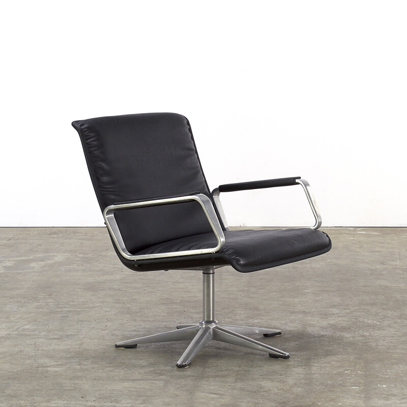 Wilkhahn "Delta" office chair in aluminum and black leatherette - 1970s