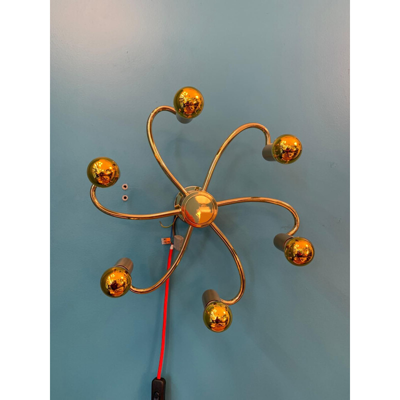 Lampada da parete a spirale in ottone vintage di Gaetano Sciolari