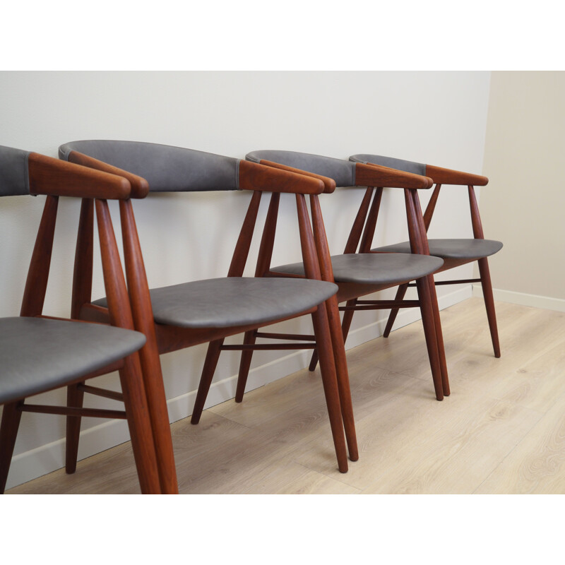 Set of 4 vintage teak chairs Danish by Ejner Larsen & Aksel Bender Madsen, 1960s