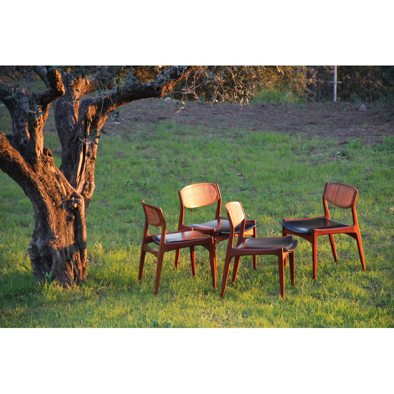 Set of 4 vintage teak chairs by Ib Kofod Larsen for Christian Linneberg, Denmark 1960s