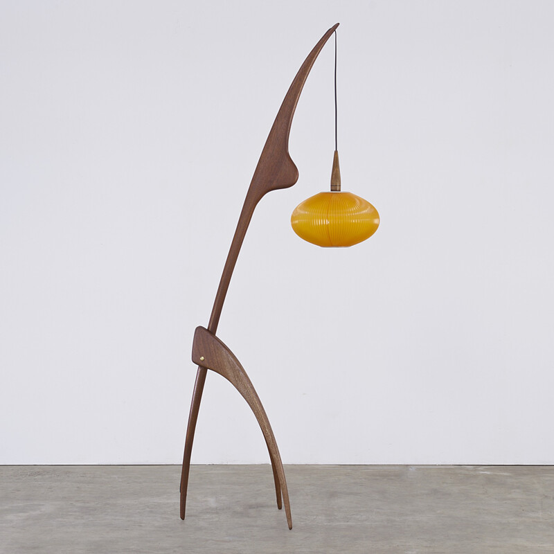 Rispal "Praying Mantis" floor lamp in walnut and acrylic glass, Jean RISPAL - 1950s