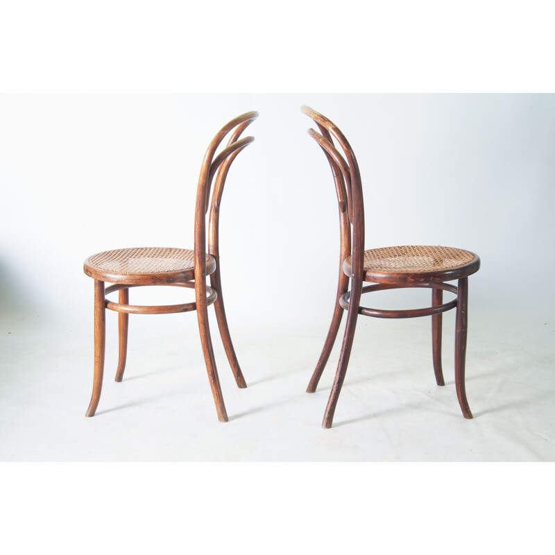 Paar vintage Thonet stoelen nr.14