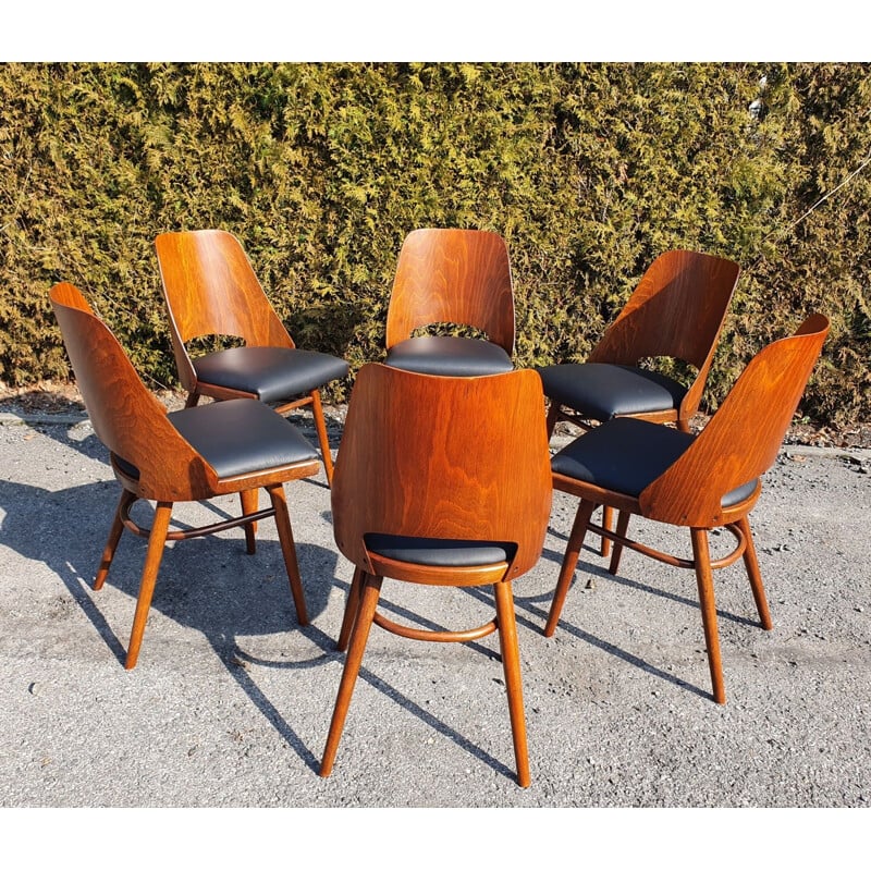 Set of 6 vintage Ton514 walnut and black leather chairs by Lubomir Hofman & Oswald Haerdtl, Czechoslovakia 1960