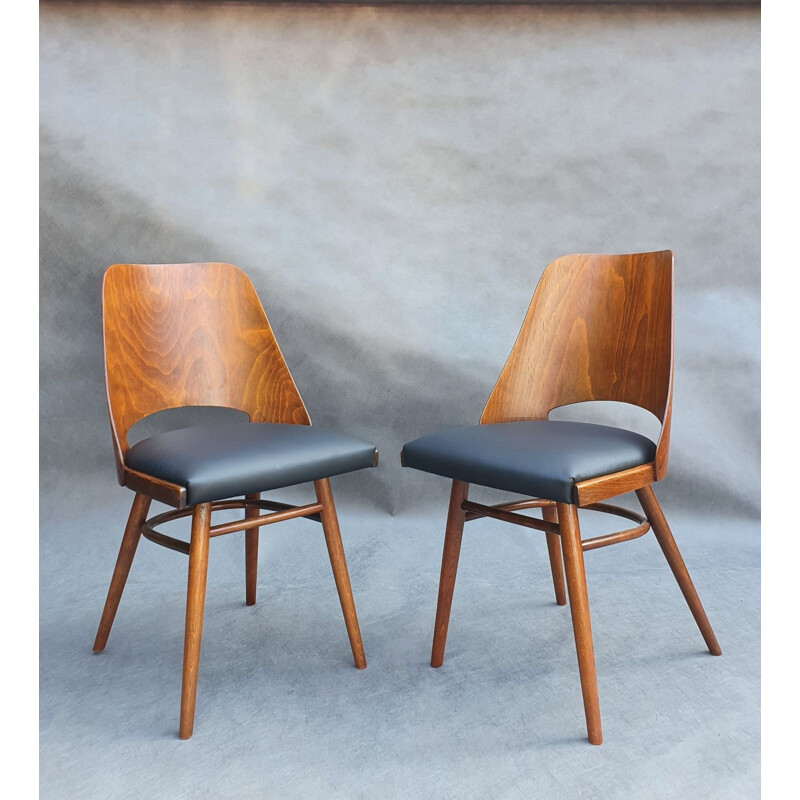 Set of 6 vintage Ton514 walnut and black leather chairs by Lubomir Hofman & Oswald Haerdtl, Czechoslovakia 1960