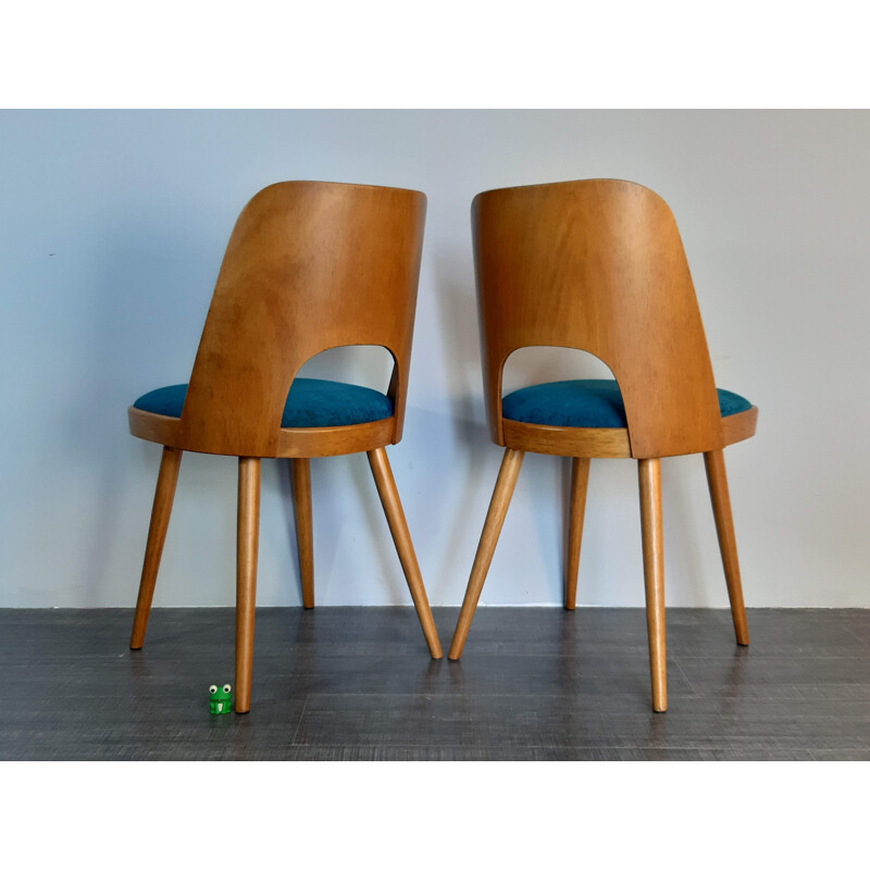 Set of 4 vintage Ton515 beechwood and blue fabric chairs by Oswald Haerdtl, 1955