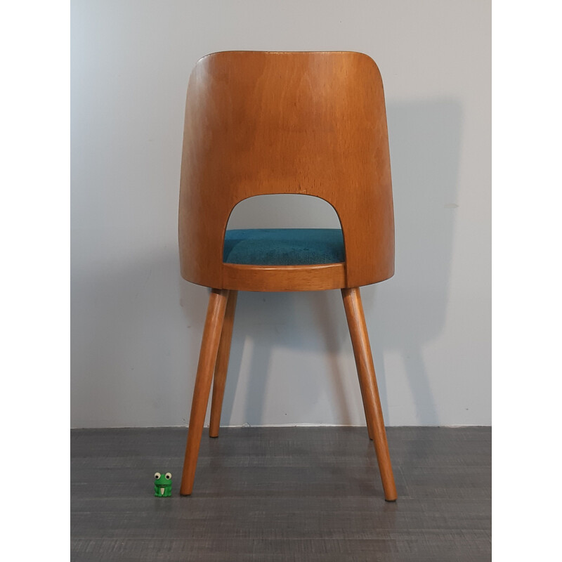Juego de 4 sillas vintage de madera de haya Ton515 y tela azul de Oswald Haerdtl, 1955