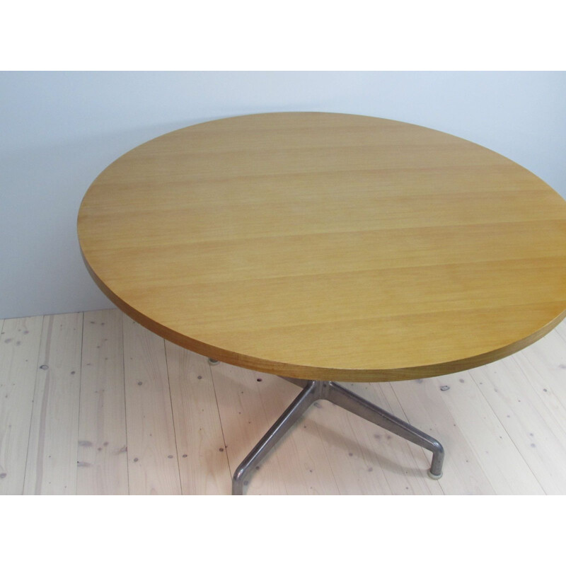 Vintage beechwood table by Giancarlo Piretti for Castelli