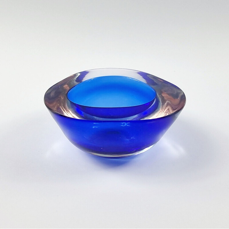 Vintage triangular Murano glass ashtray by Flavio Poli, Italy 1970s