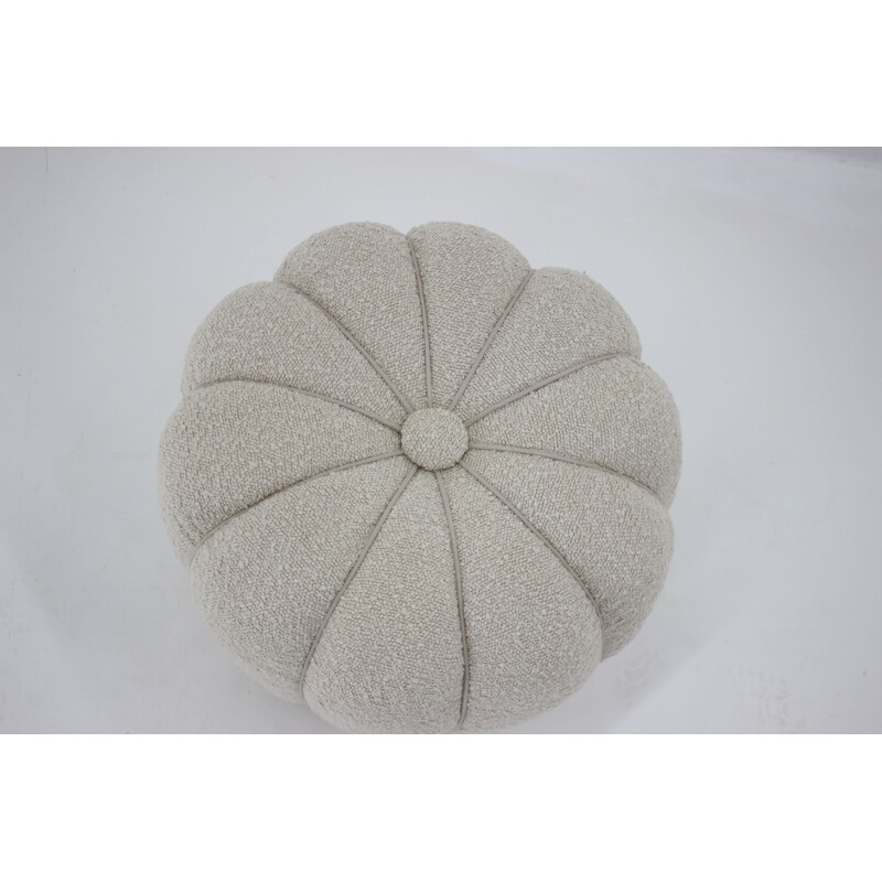 Vintage Art Deco pouf in bouclé by Jindrich Halabala, Czechoslovakia 1940s