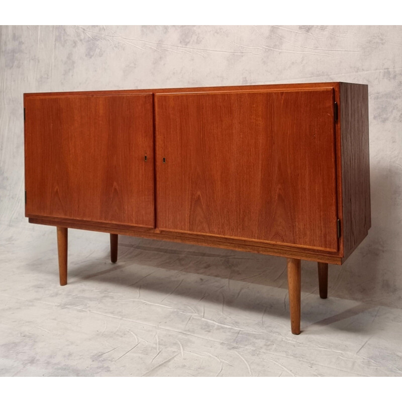 Scandinavian vintage sideboard by Carlo Jensen for Hundevad & Co, 1960