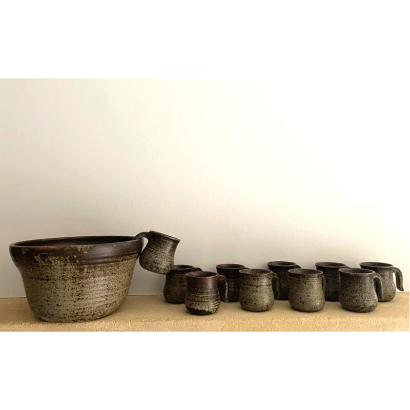 Set of one salad bowl and 10 vintage stoneware cups by Le Cep, 1970