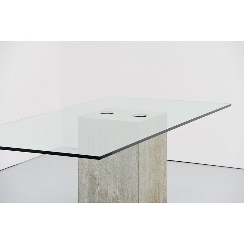 Dining table in concrete and glass, Sergio and Giorgio SAPORITI - 1970s