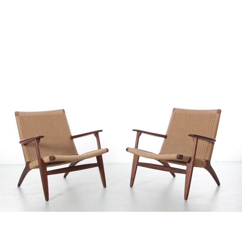 Coppia di poltrone scandinave vintage Ch25 di Hans Wegner per Carl Hansen, 1966