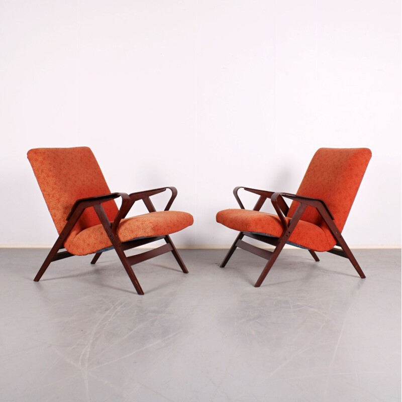 Pair of vintage armchairs in orange by Tatra Pravenec
