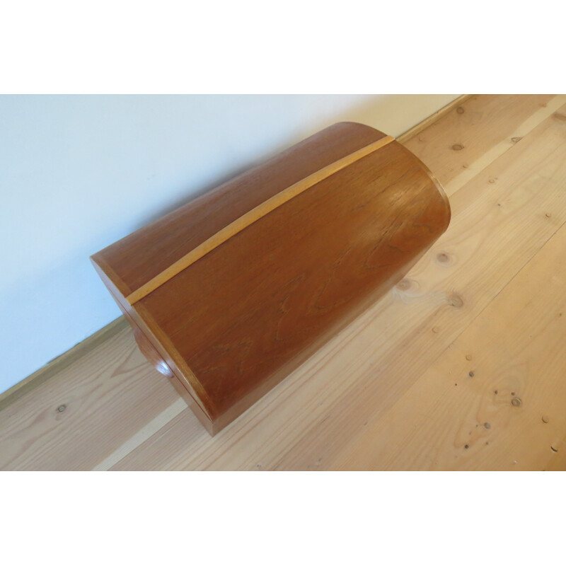 Mid century storage trunk in solid teak and brass - 1960s