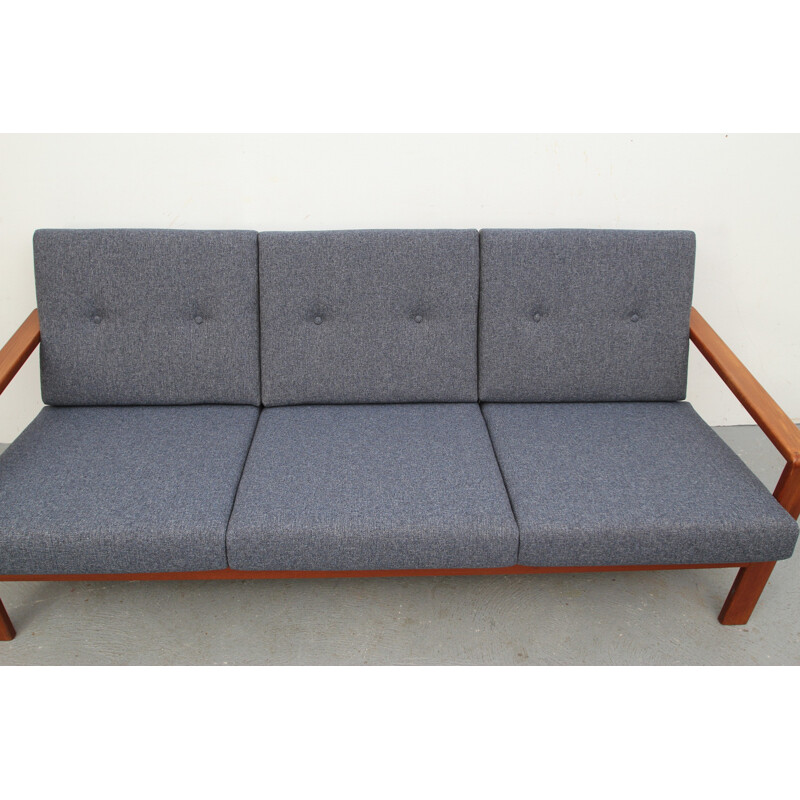 Canapé 3 places Komfort en teck et tissu bleu gris - 1960