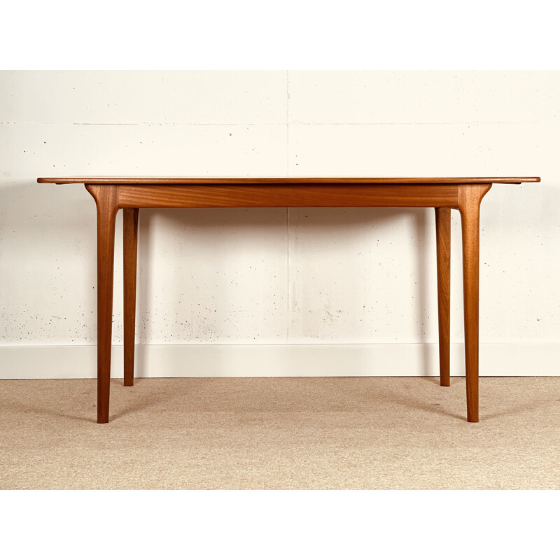 Mid-century teak extending table by Tom Robertson for McIntosh, Scotland 1960