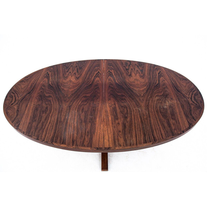 Rosewood vintage oval dining table by John Mortensen for Heltborg Møbler, 1960s