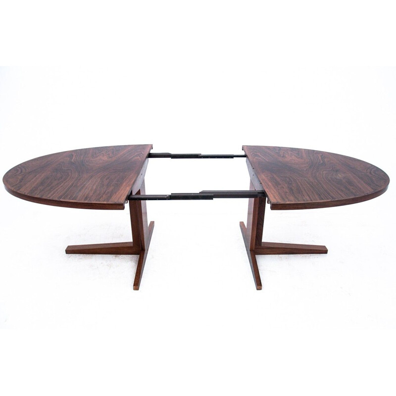 Rosewood vintage oval dining table by John Mortensen for Heltborg Møbler, 1960s