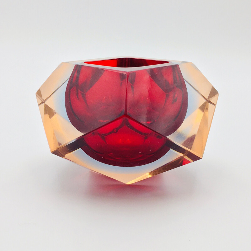 Vintage diamond-shaped Murano glass Sommerso ashtray by Flavio Poli for Seguso, 1960s