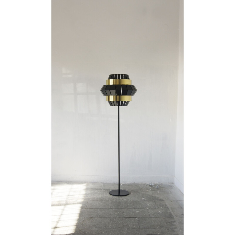 Vintage Comb floor lamp by Utu Soulful Lighting