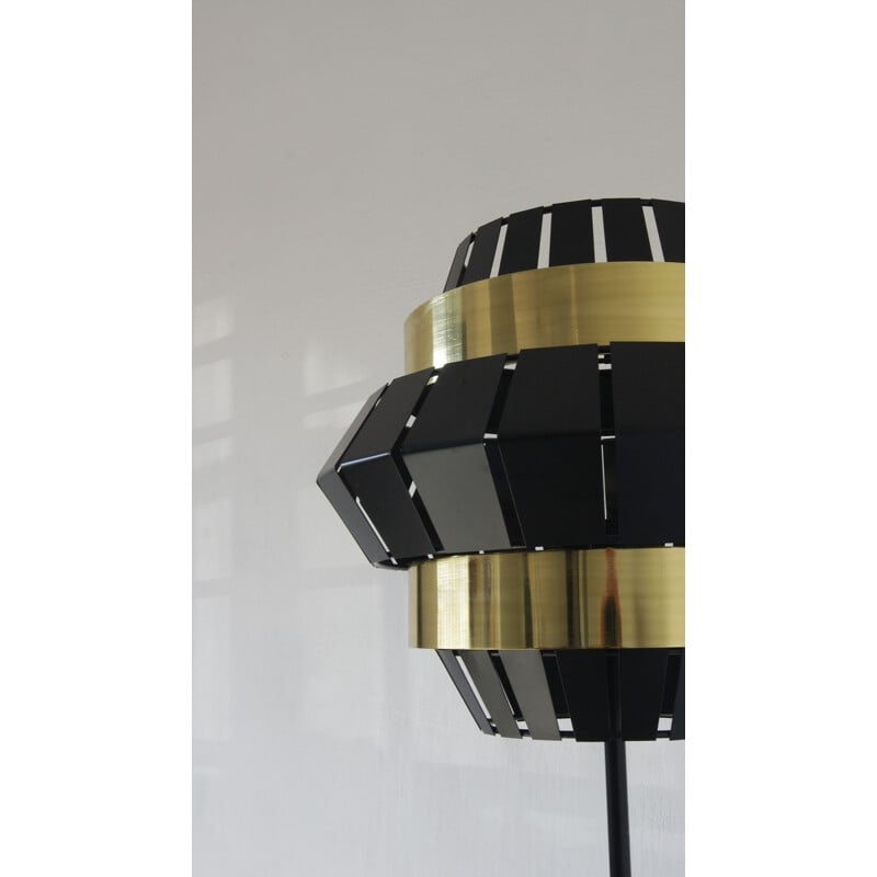 Vintage Comb floor lamp by Utu Soulful Lighting