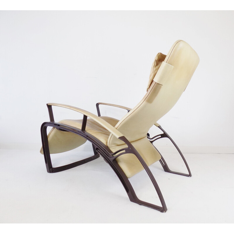 Vintage Ip84S leather armchair by Ferdinand A. Porsche for Interprofil