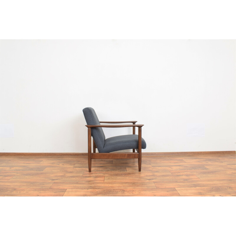 Mid-century Polish armchair by Edmund Homa for Gościcińska Fabryka Mebli, 1960s