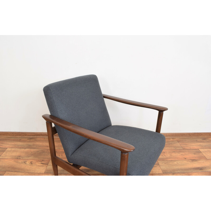 Mid-century Polish armchair by Edmund Homa for Gościcińska Fabryka Mebli, 1960s