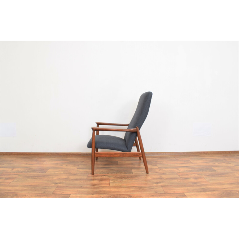 Mid-century Polish armchair by Edmund Homa for Gościcińska Fabryka Mebli, 1960s