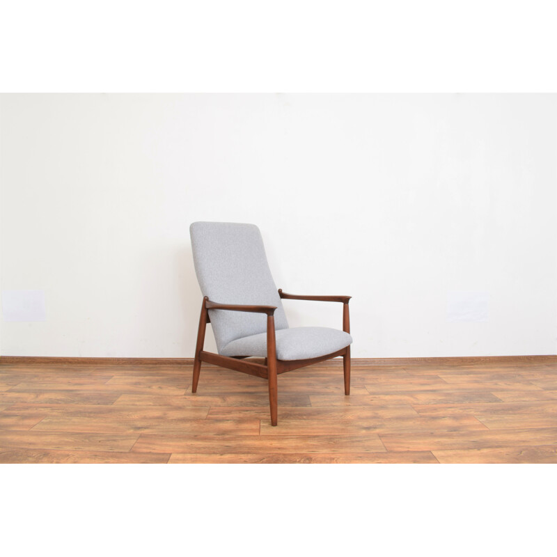 Mid-century Polish armchair by Edmund Homa for Gościcińska Fabryka Mebli, 1960s