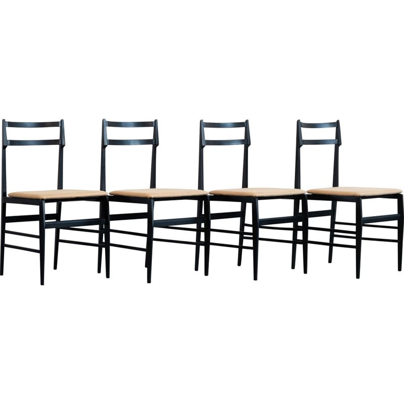 Set of 4 vintage wooden chairs by Guglielmo Ulrich for Saffa, 1960s