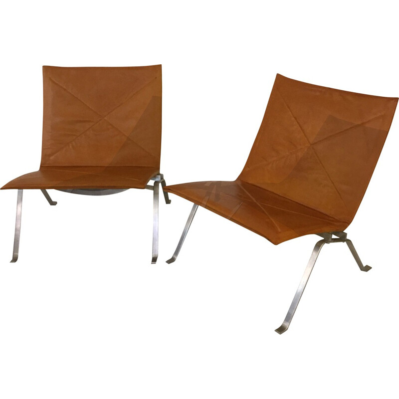 Paire de chauffeuses "PK22" en cuir, Poul KJAERHOLM - 1960