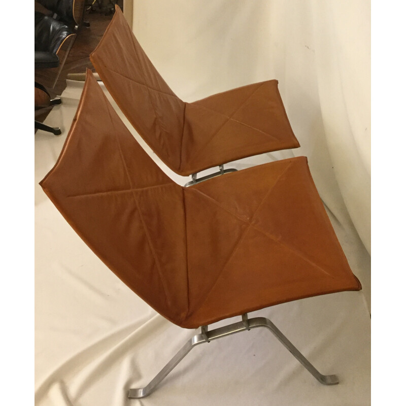 Pair of "PK22" low chairs, Poul KJAERHOLM - 1960s