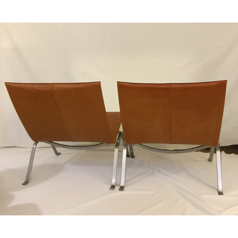 Pair of "PK22" low chairs, Poul KJAERHOLM - 1960s