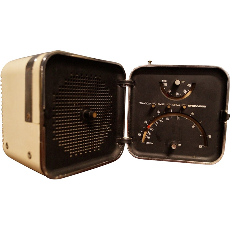 Brionvega "Ts 502" radio, ZANUSO & ZAPPER - 1960s