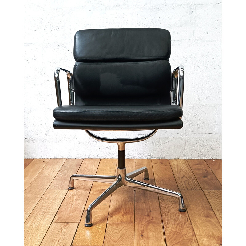 Vintage Soft Pad Ea208 armchair by Charles & Ray Eames for Vitra