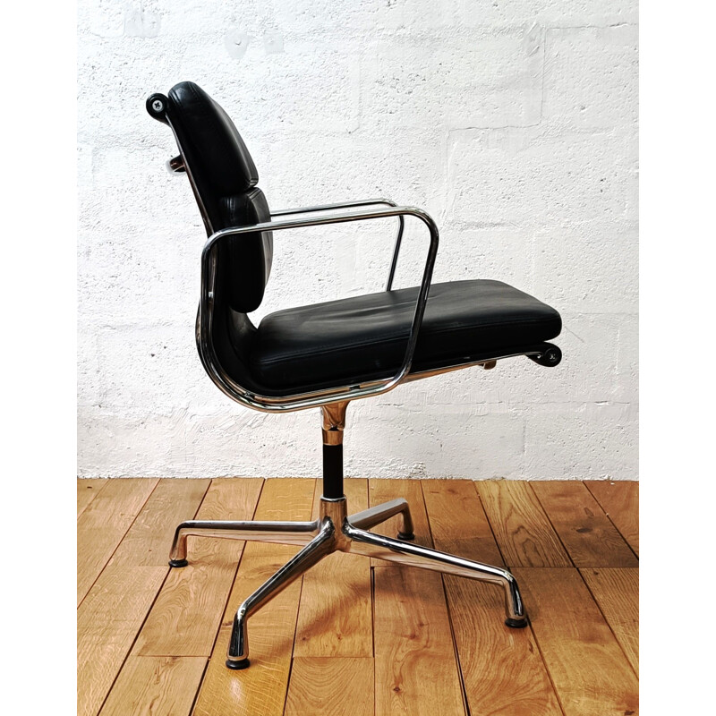 Vintage Soft Pad Ea208 armchair by Charles & Ray Eames for Vitra